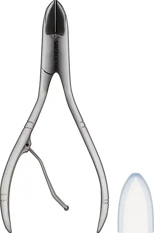 Nail Clippers with Cap, 12 cm - Accessories