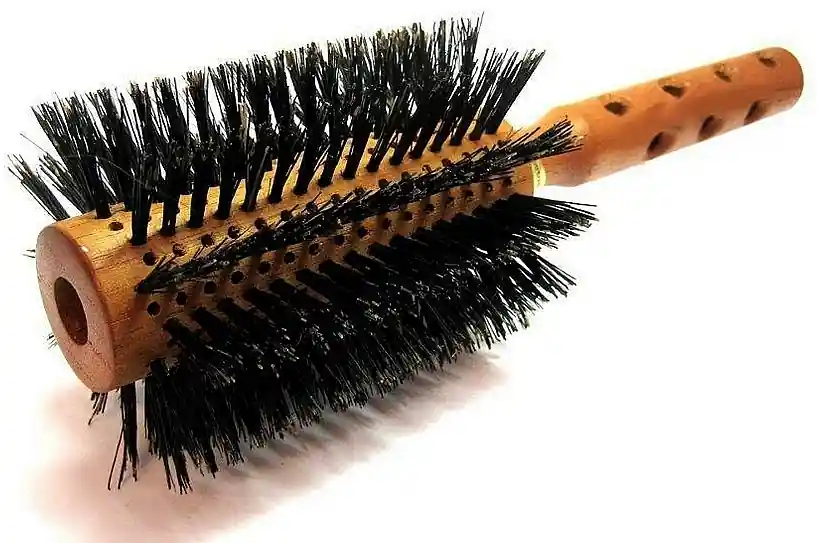 Round Hair Brush, 22 cm, cedar wood - Accessories