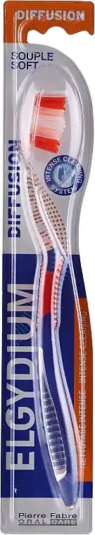 Diffusion Soft Toothbrush, red - Bath and Body