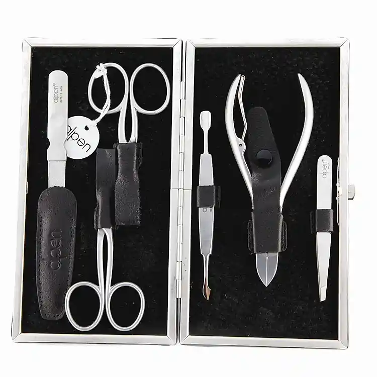 Manicure Set, 6 tools, 6884R, black - Accessories