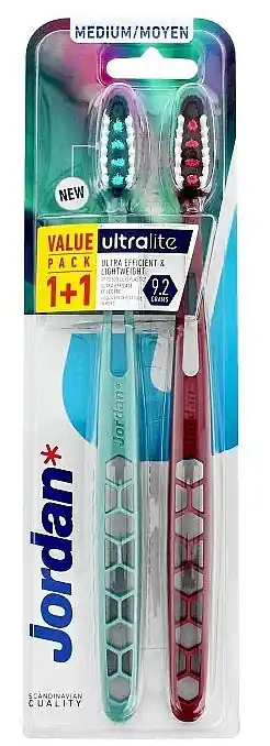 Medium Toothbrush Set, red+blue - Bath and Body