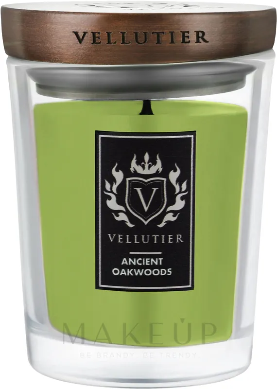 Oakwoods Scented Candle - Bath and Body