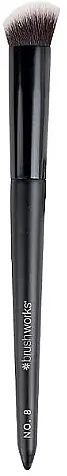 Slanted Concealer Brush, No. 8 - Accessories