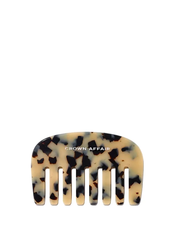 The Comb No. 001 - Crown Affair