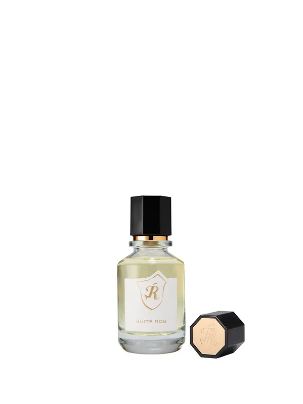 Suite 909 - Reservation Parfums