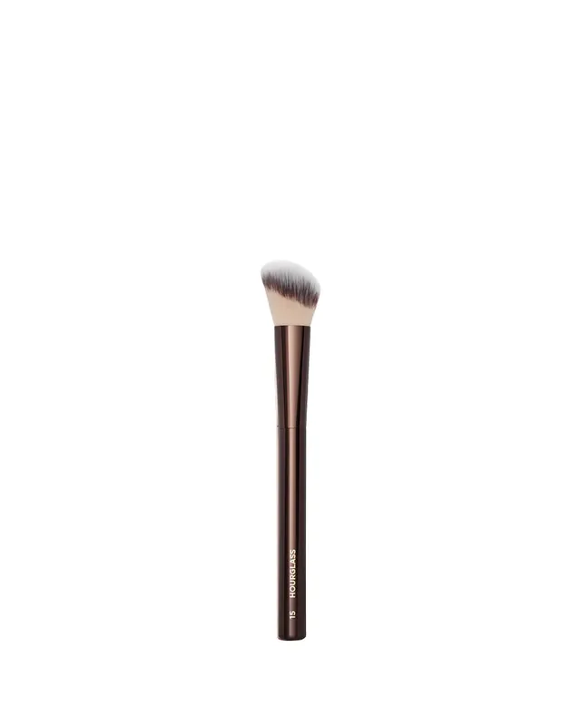 No. 15 Blush Brush - Hourglass Cosmetics