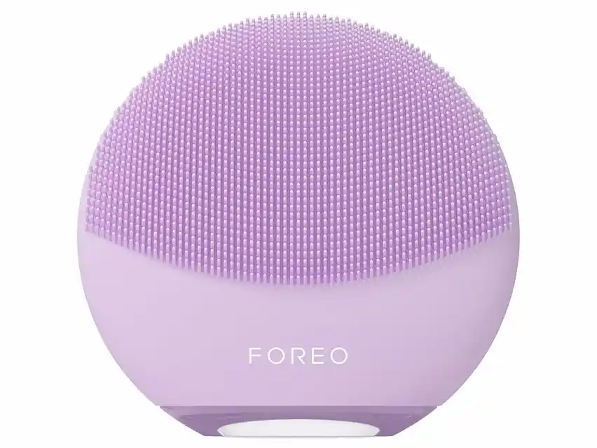 FOREO LUNA 4 mini Facial Cleansing Device