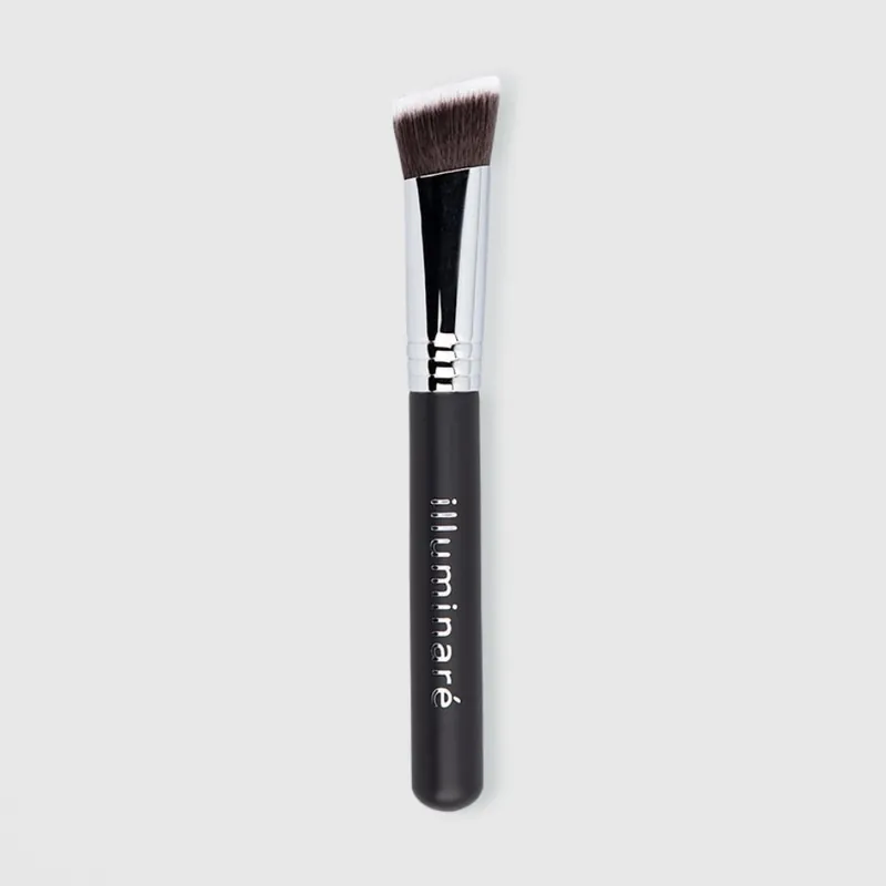 Illuminare Foundation Brush - Flat Top