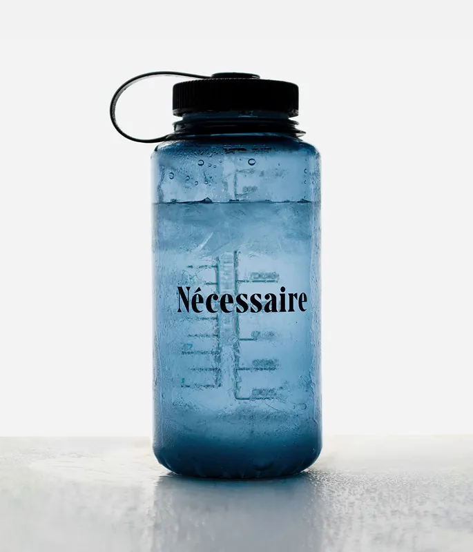 The Nalgene Sustain® Bottle - Nécessaire