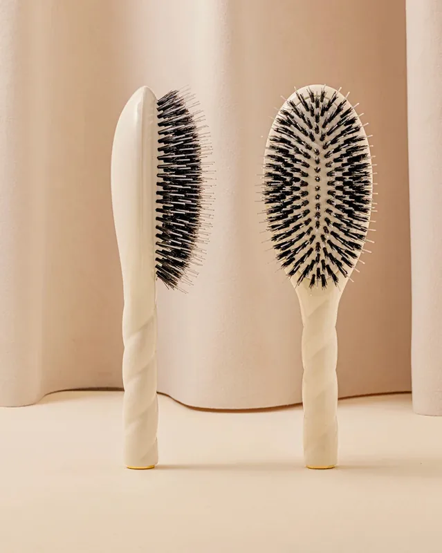 N.02 The Care & Detangling Hair Brush The Essential (Large) - LA BONNE BROSSE