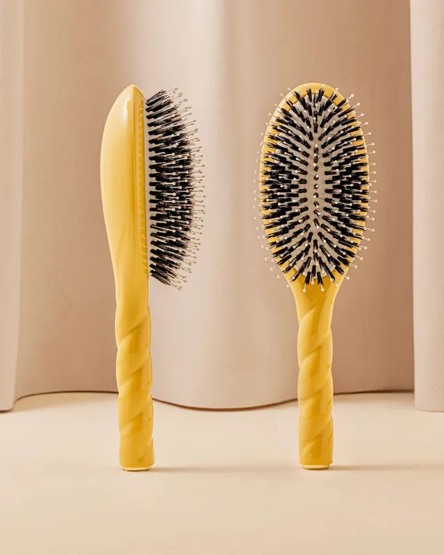 N.03 The Gentle Scalp Care Hair Brush (Large) - LA BONNE BROSSE